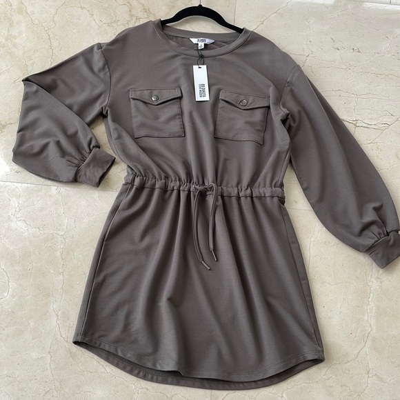 NWT BB DAKOTA LONG SLEEVE FRENCH TERRY MINIDRESS - Picture 7 of 7